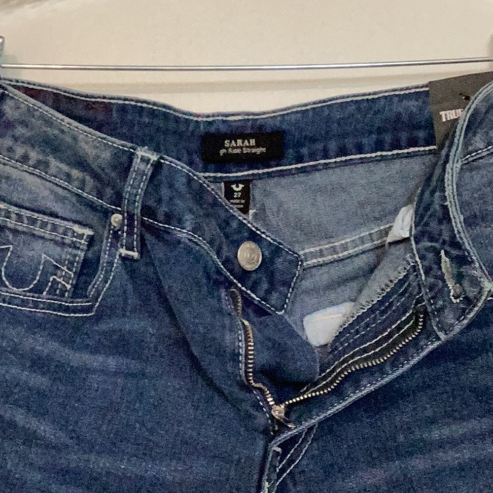 True Religion Sarah Hi-Rise straight size 27 jeans. - Picture 4 of 4